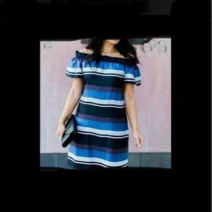 BANANA REPUBLIC Blue Striped Off the Shoulder Dress Size XS NWT